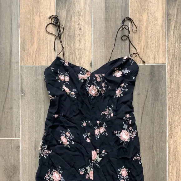 NEW Reformation Floral Portia Jumpsuit Size 12 - Picture 5 of 7